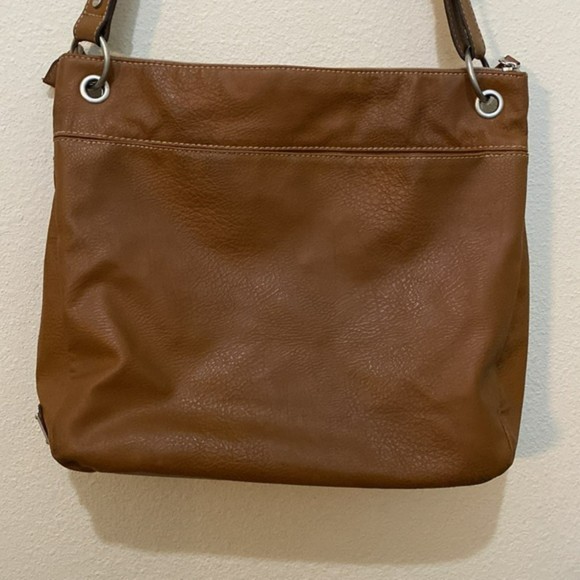 Relic By Fossil Roxanne Shoulder Bag Purse Cognac Leather Adjustable Messenger - Picture 4 of 16